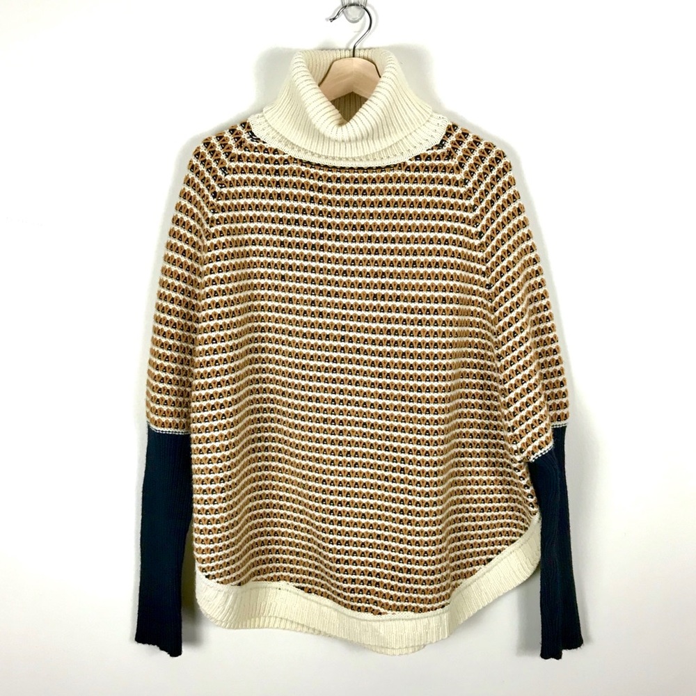 Orla Kiely Oversized Wool Knit Cape Sweater - US 6